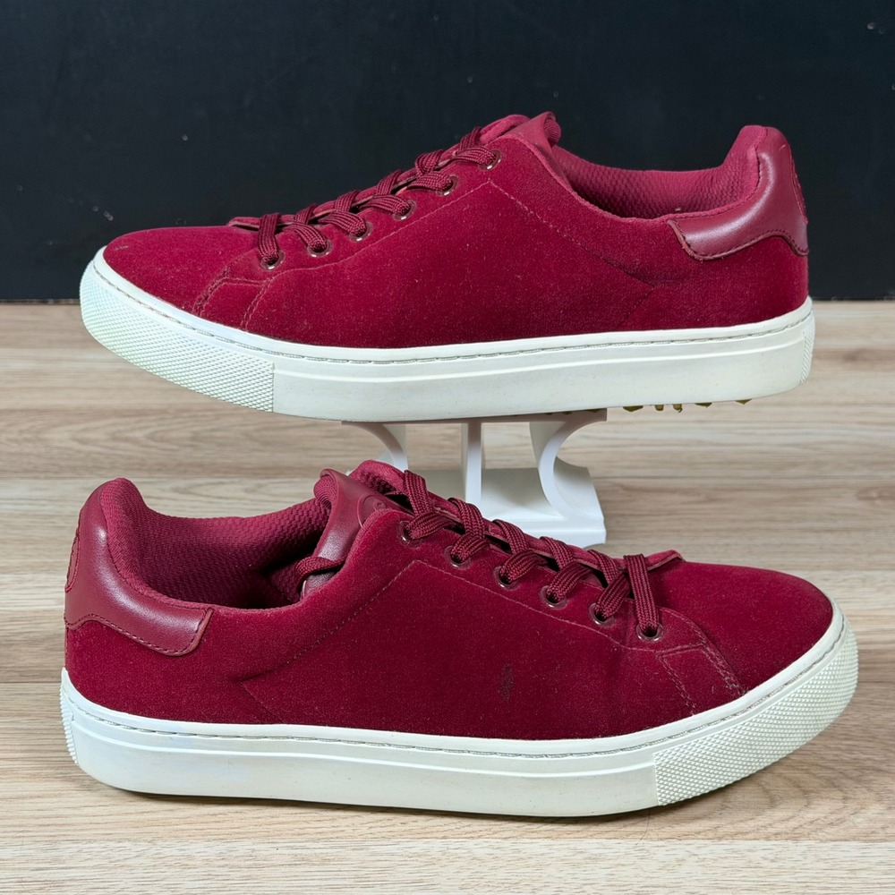 G/FORE Disruptor Golf Shoes Womens 10 Red Berry Velvet Spikeless G4LF18EF10